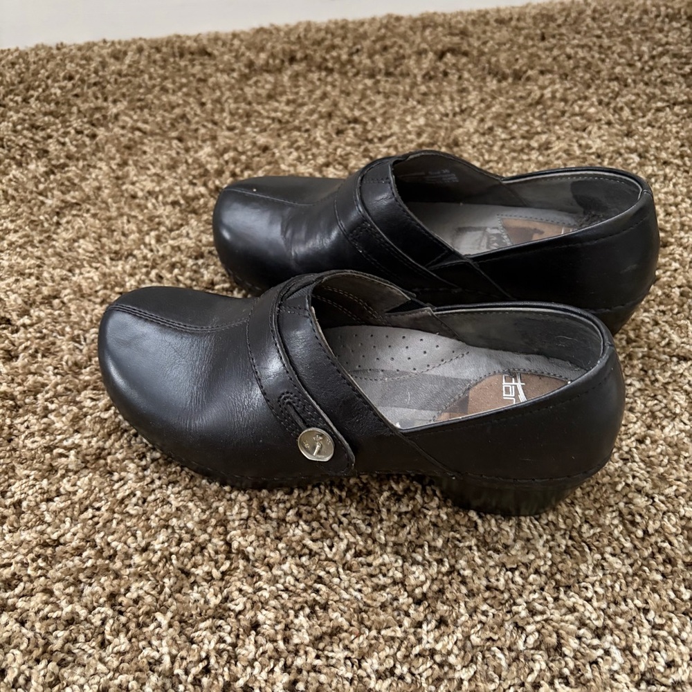 Women’s Black Leather Slip-On Shoes